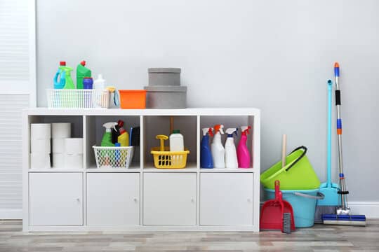 hide mops in Broom Cupboards